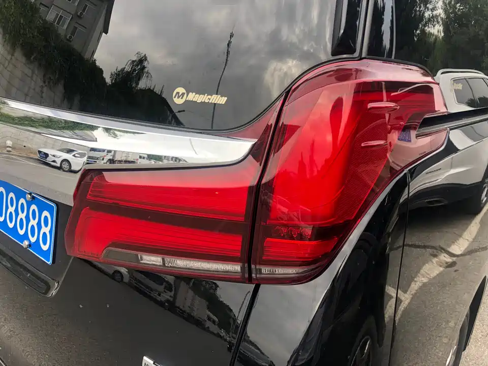 Toyota Elfa Toyota Elfa