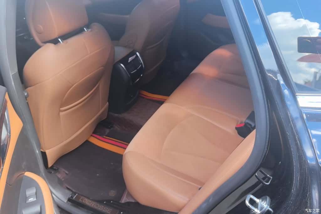 Buick LaCrosse, 2018 11