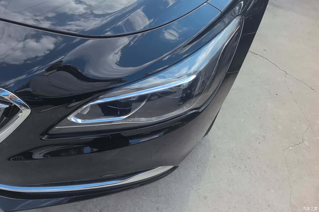 Buick LaCrosse, 2018 все фото