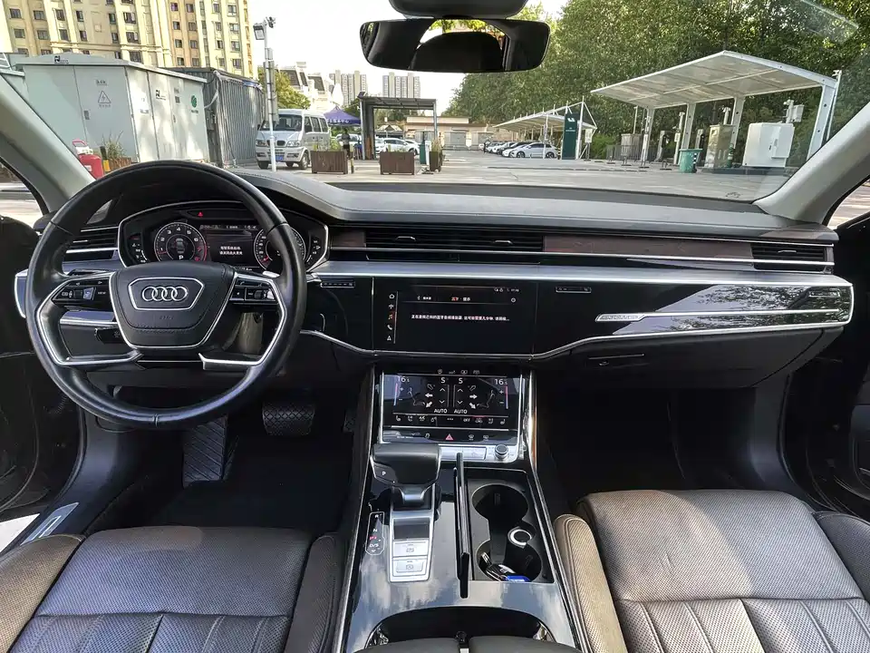 Audi A8 Audi A8
