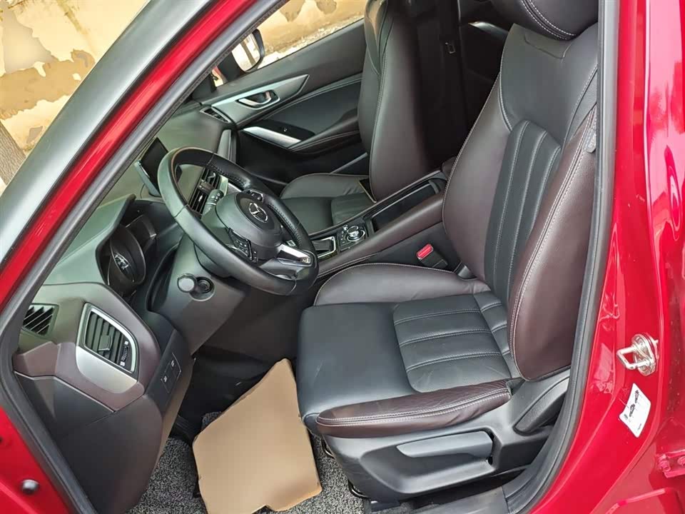 Mazda CX-4
