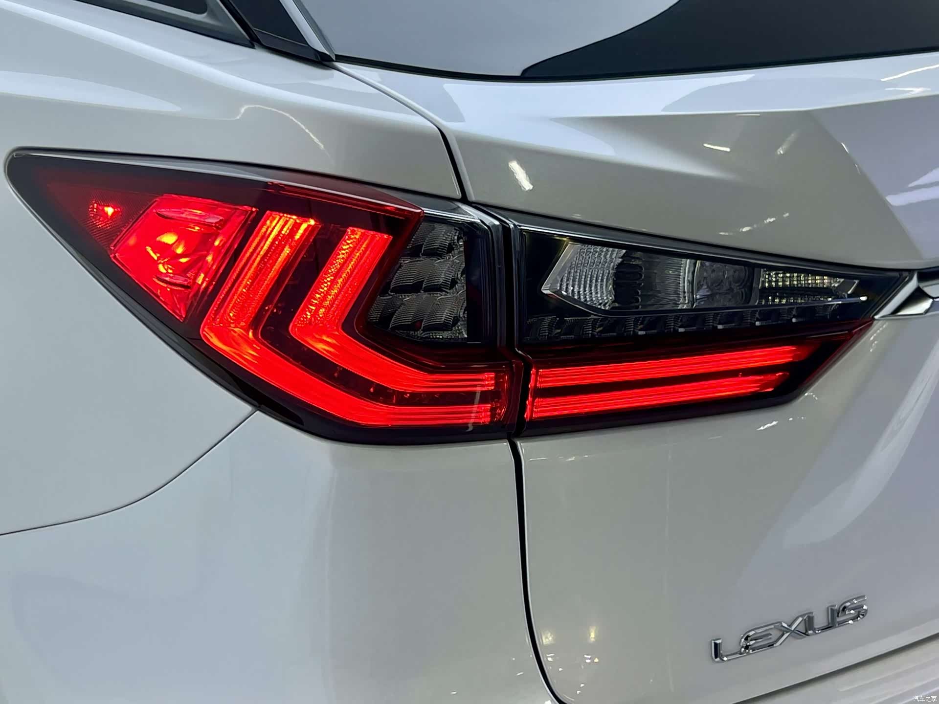 Lexus RX, 2017 10