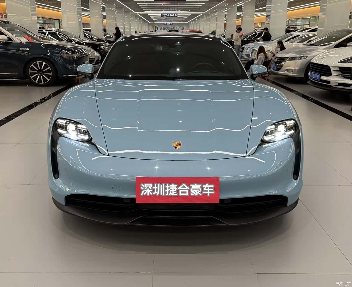 Porsche Taycan, 2021 2