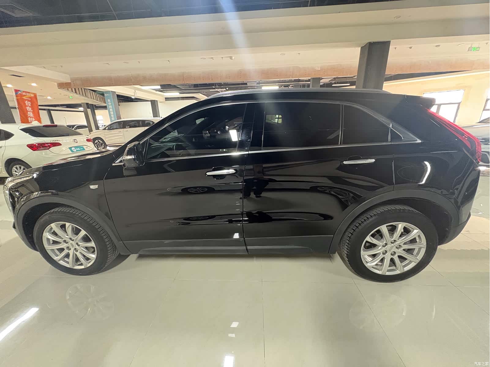 Cadillac XT4, 2020 2