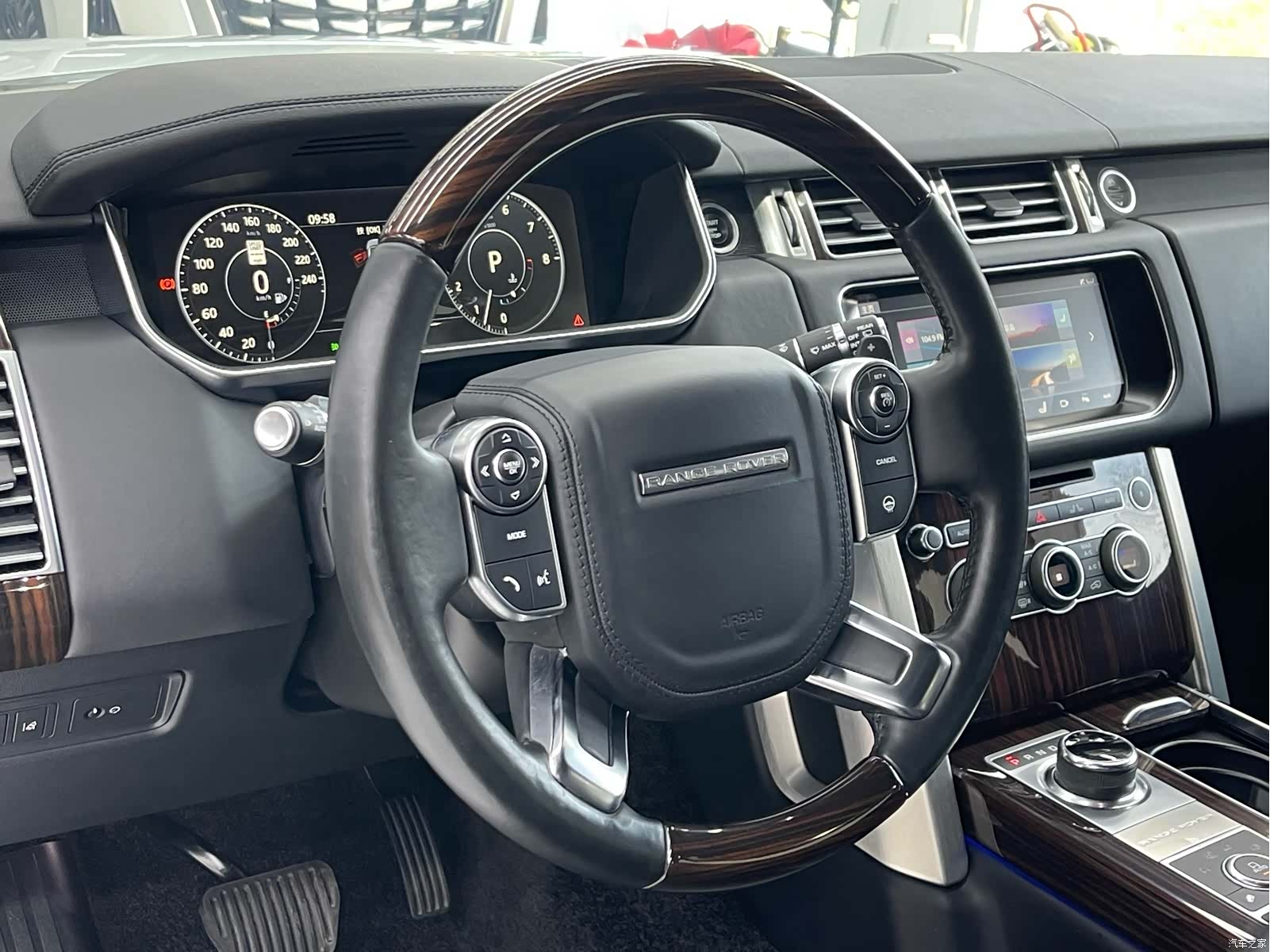 Land Rover Range Rover, 2017 все фото