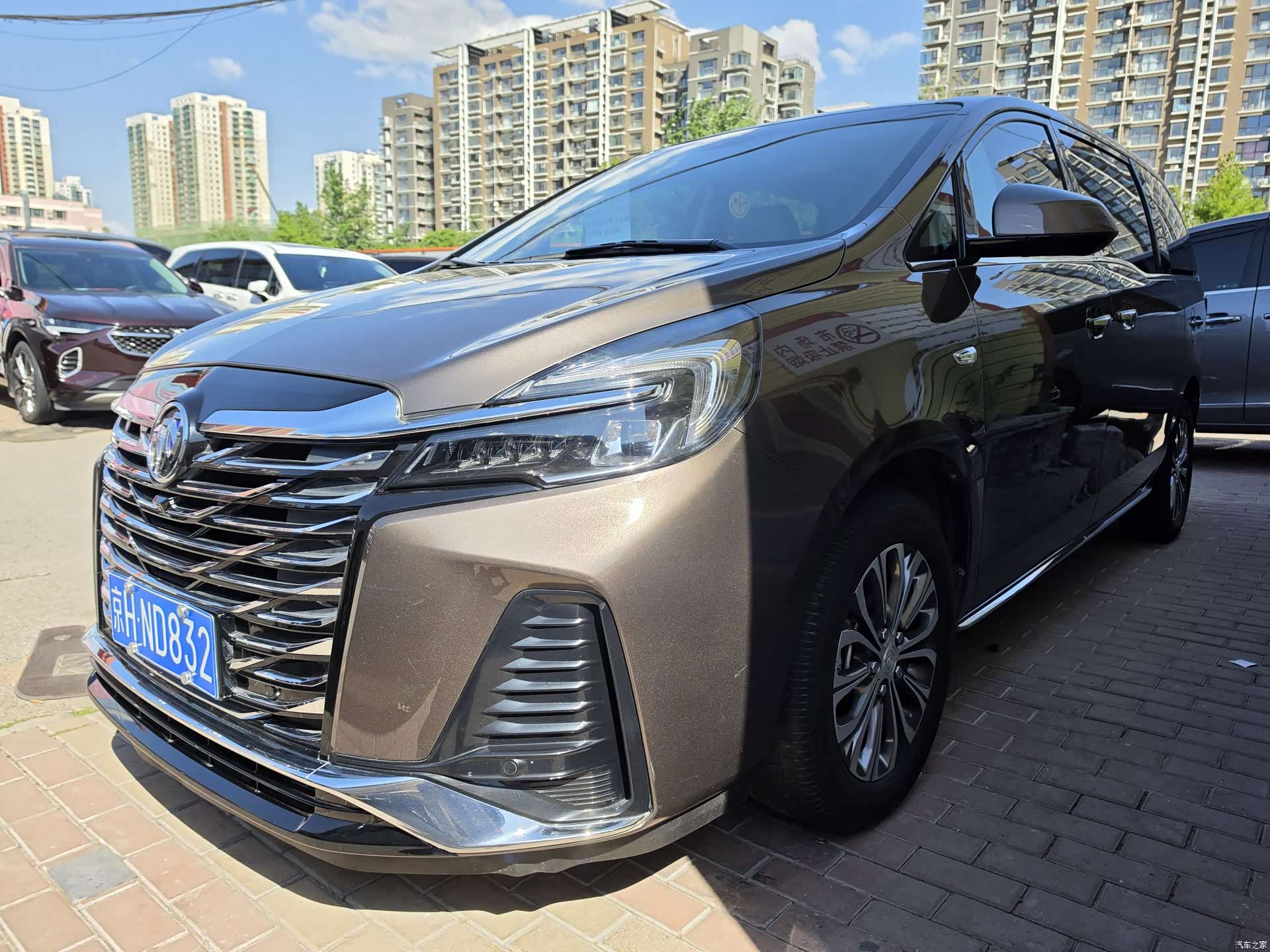 Buick GL8, 2023 2