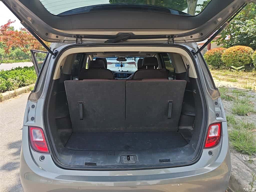Buick GL6, 2019 19