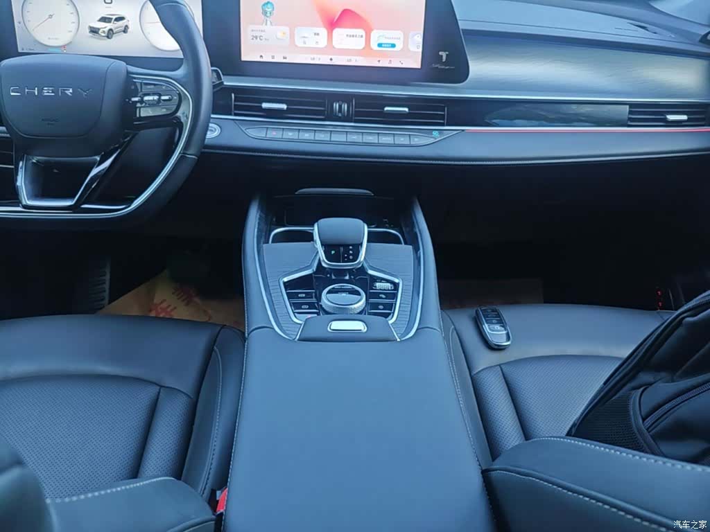 Chery Tiggo 8, 2025 14