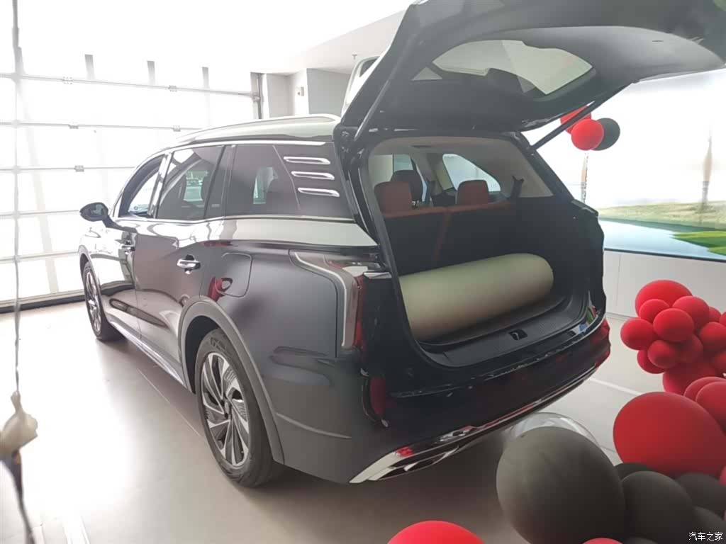 Hongqi HS7, 2024 19