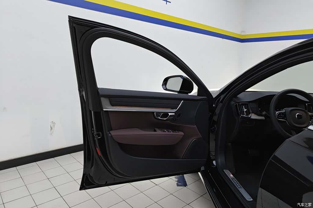 Volvo S90, 2026 7