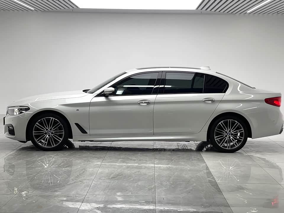 BMW 5 series BMW 5 series