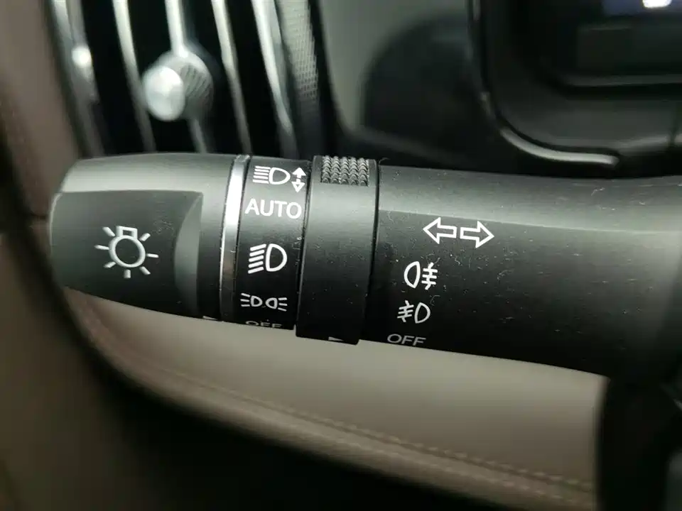 Beijing BJ60