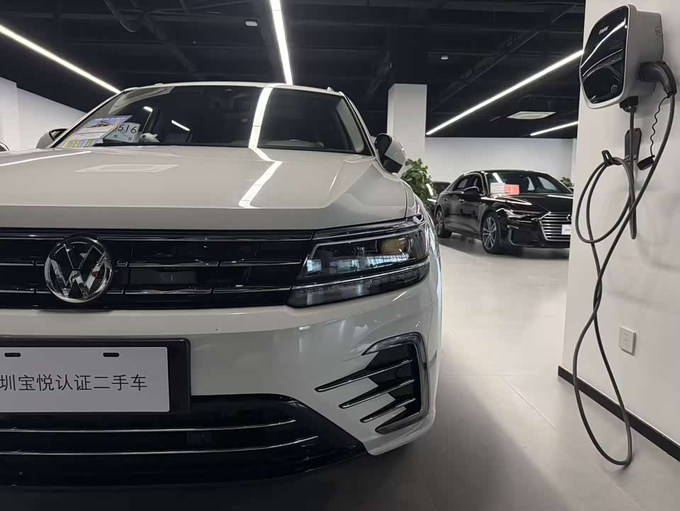 Volkswagen Tiguan L
