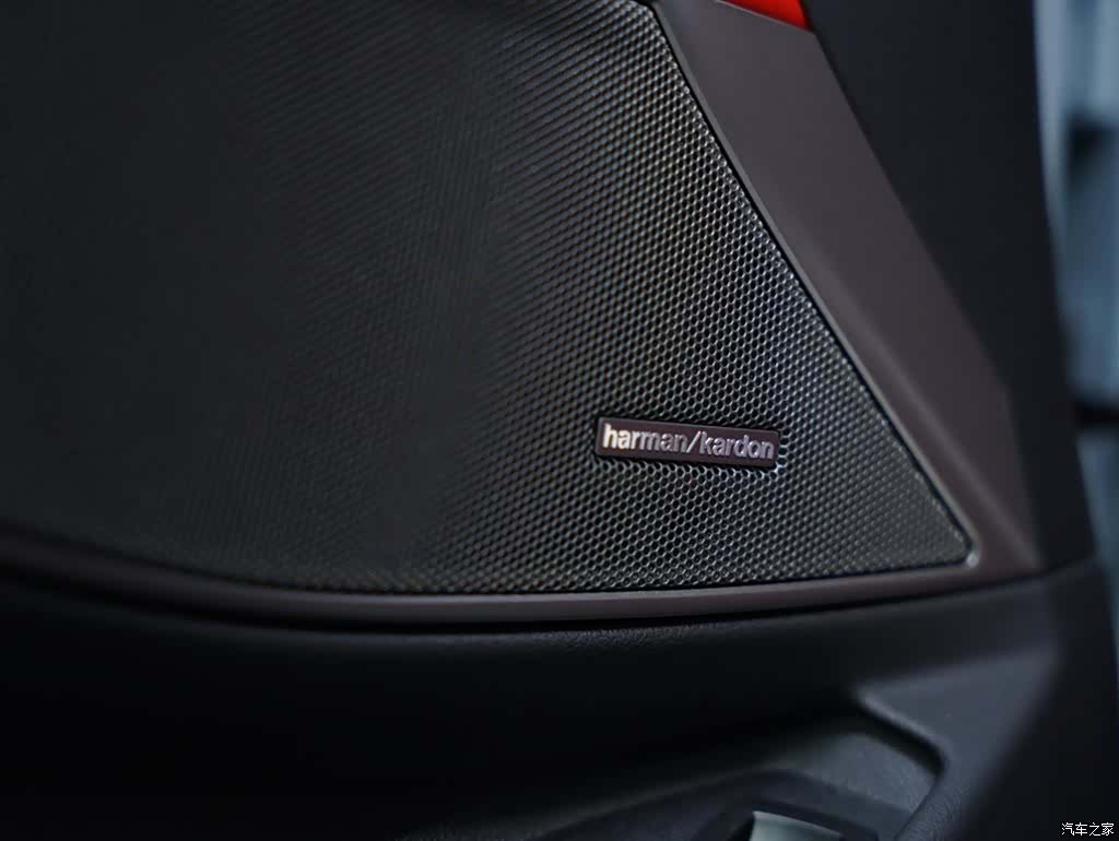 BMW M3, 2024 33