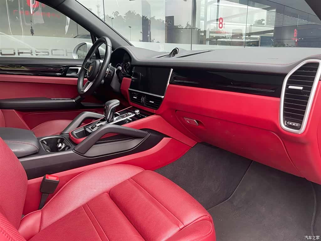 Porsche Cayenne, 2023 14