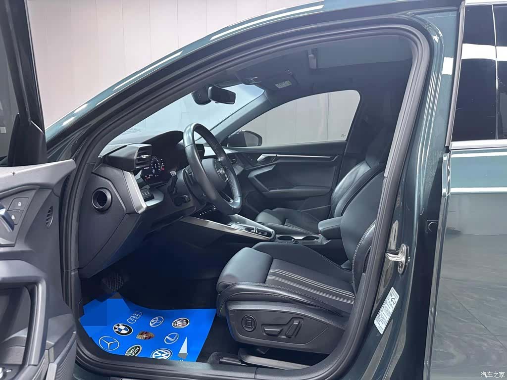 Audi A3, 2023 10