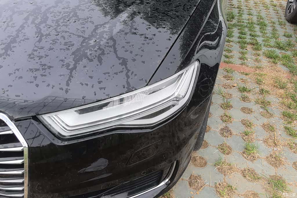 Audi A6L, 2018 все фото