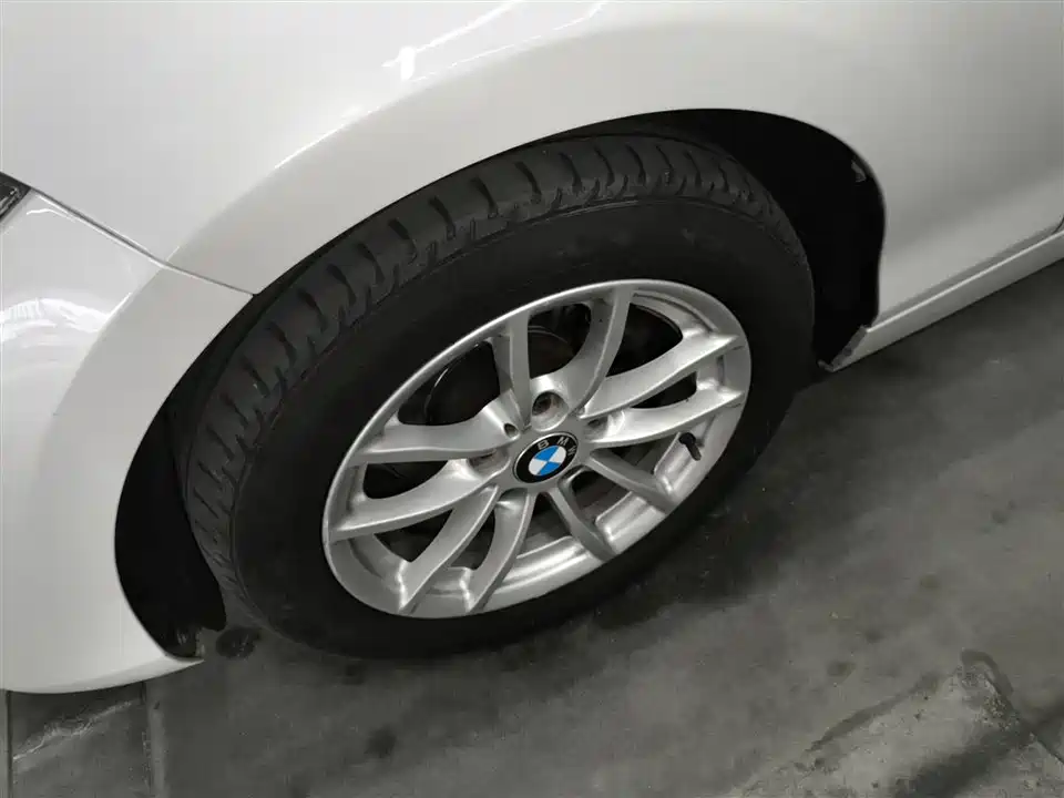 BMW 2 series BMW 2 series