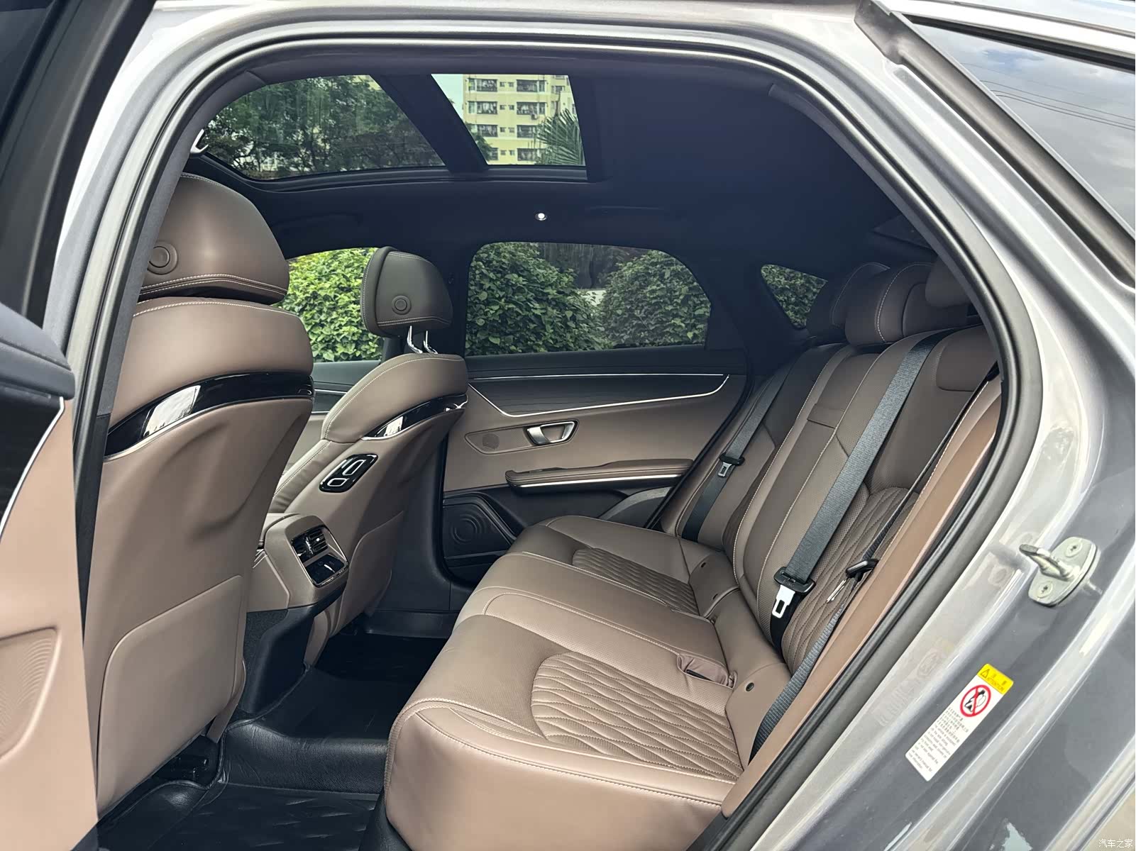BYD Han, 2022 12