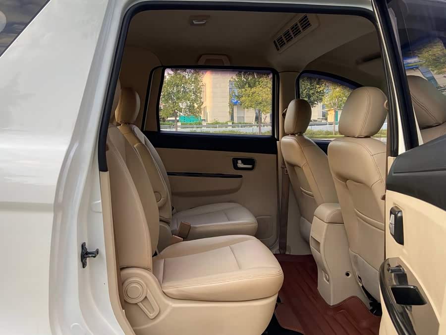 Dongfeng 370 2016, фото 7