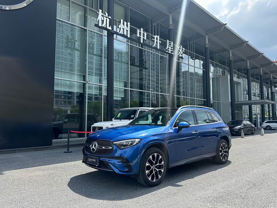 Mercedes-Benz GLC Mercedes-Benz GLC