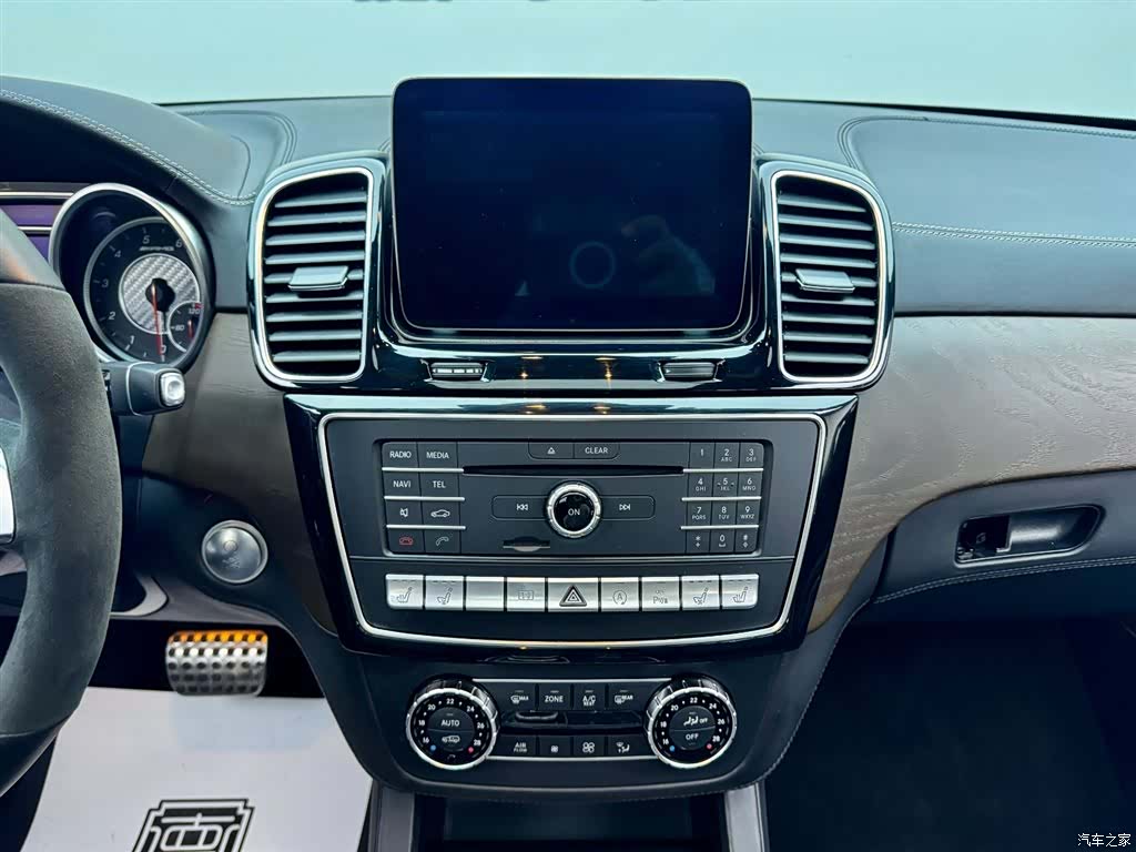 Mercedes-Benz GLS, 2017 15