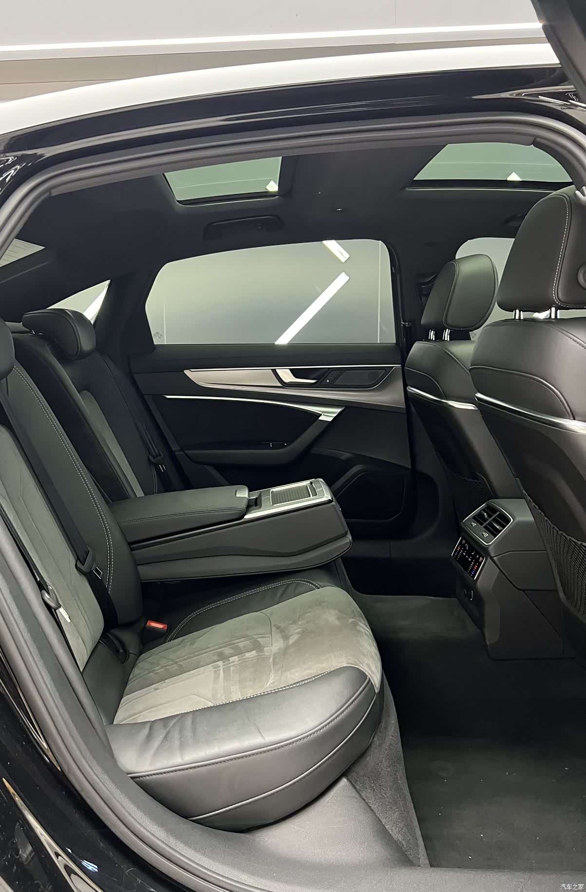 Audi A6L, 2019 13