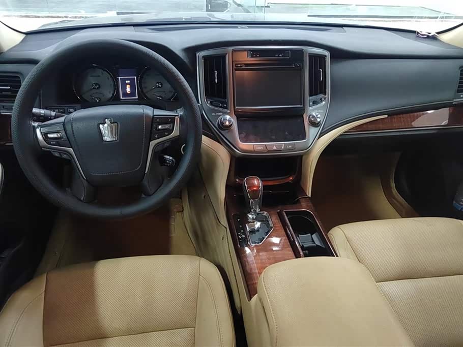 Toyota crown Toyota crown