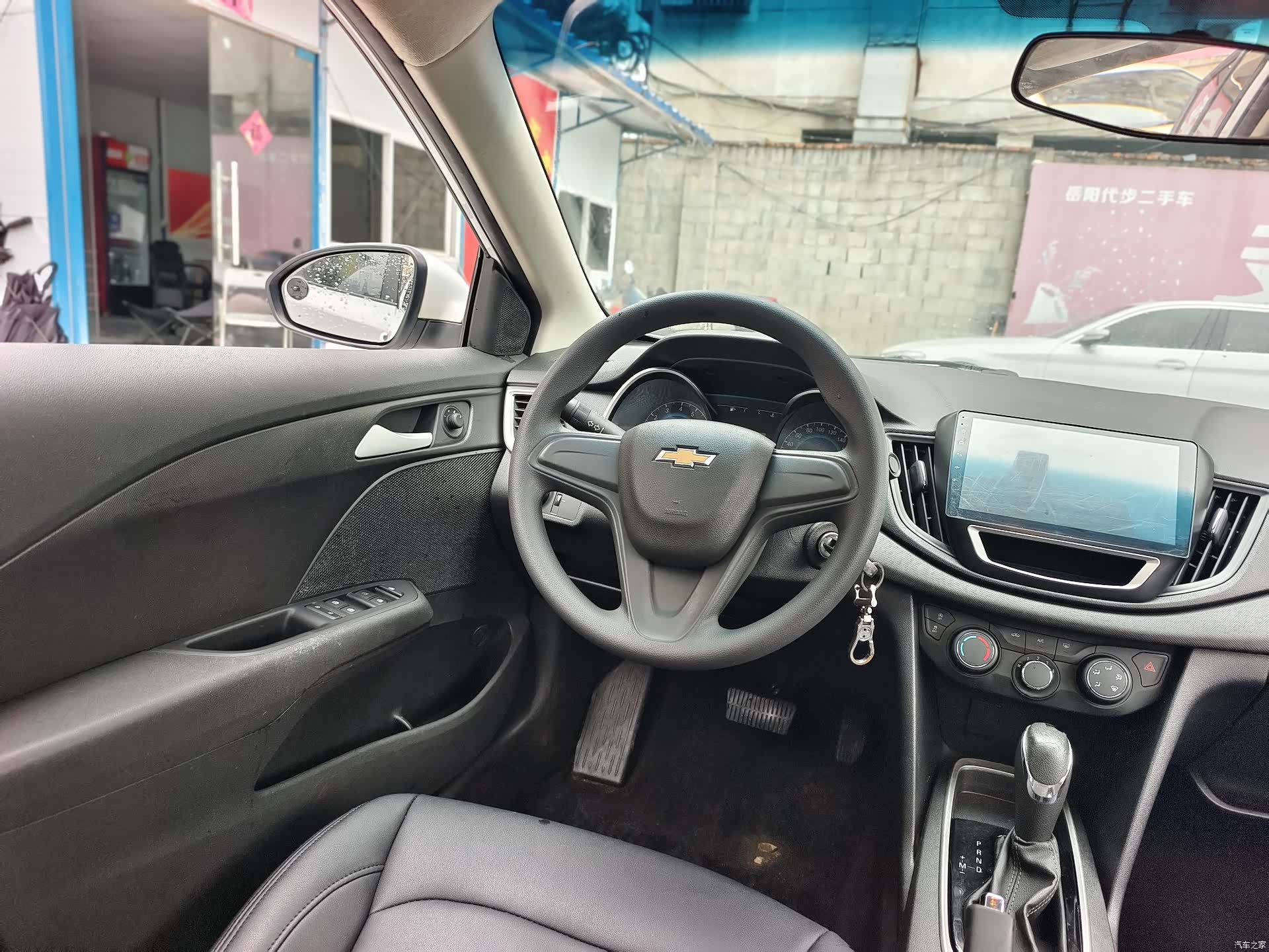 Chevrolet 320, 2018 7