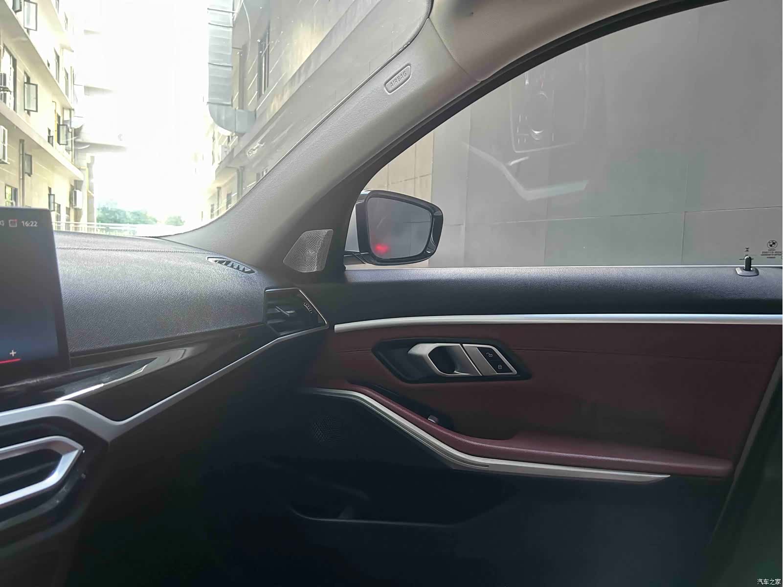 BMW 3 Series, 2024 14