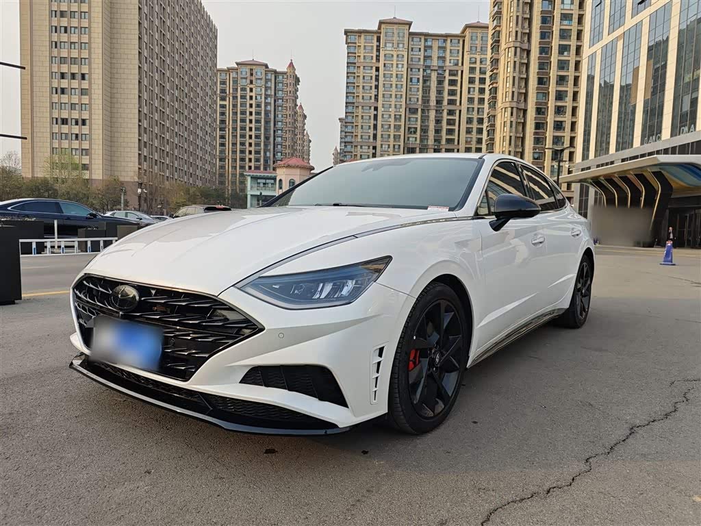 Hyundai