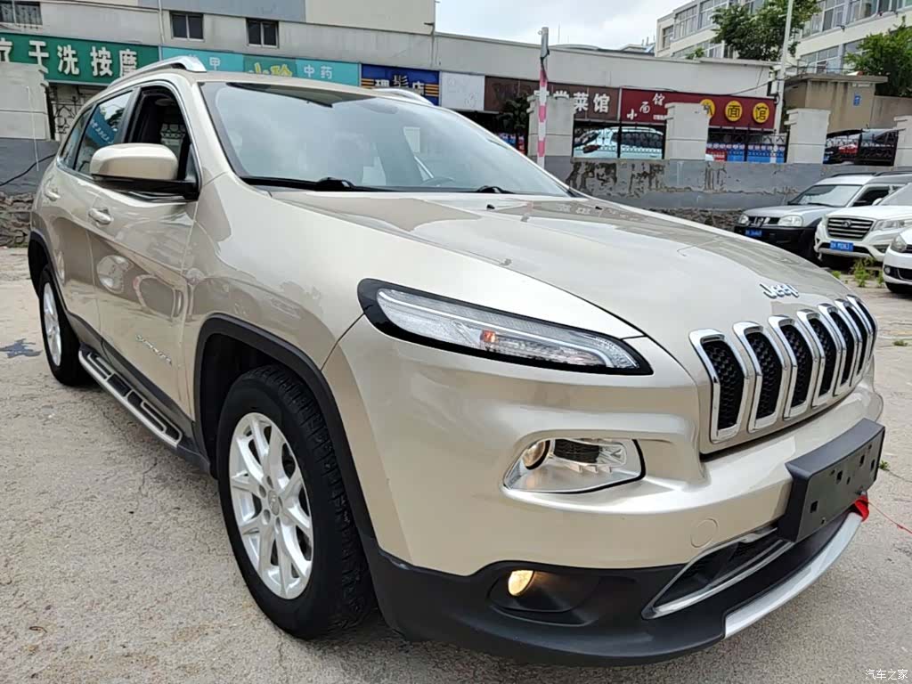 Jeep Cherokee, 2018 22