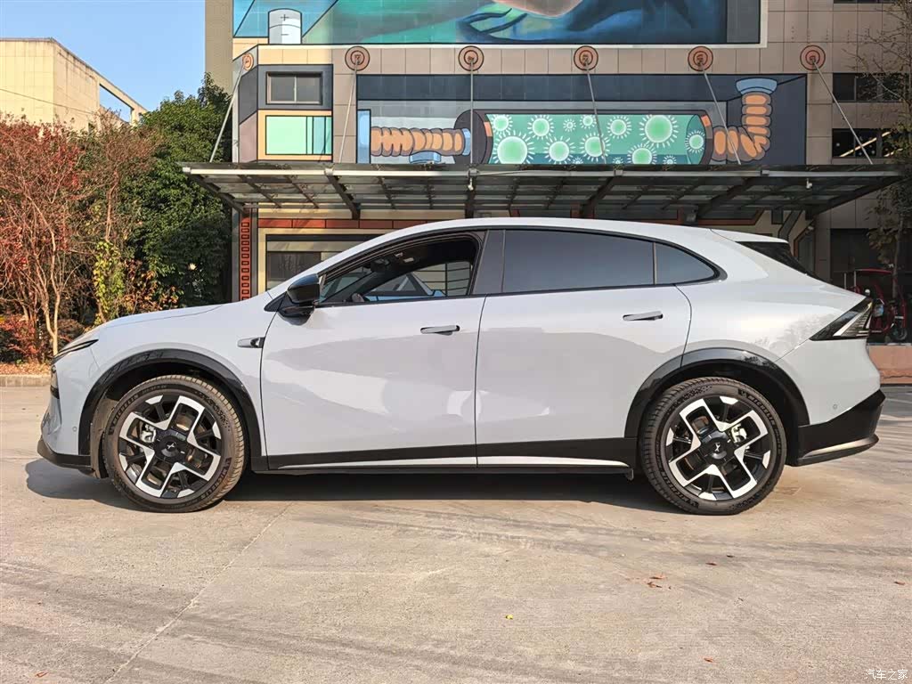 Xpeng G7, 2025 15