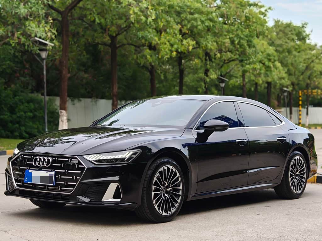 Audi A7L
