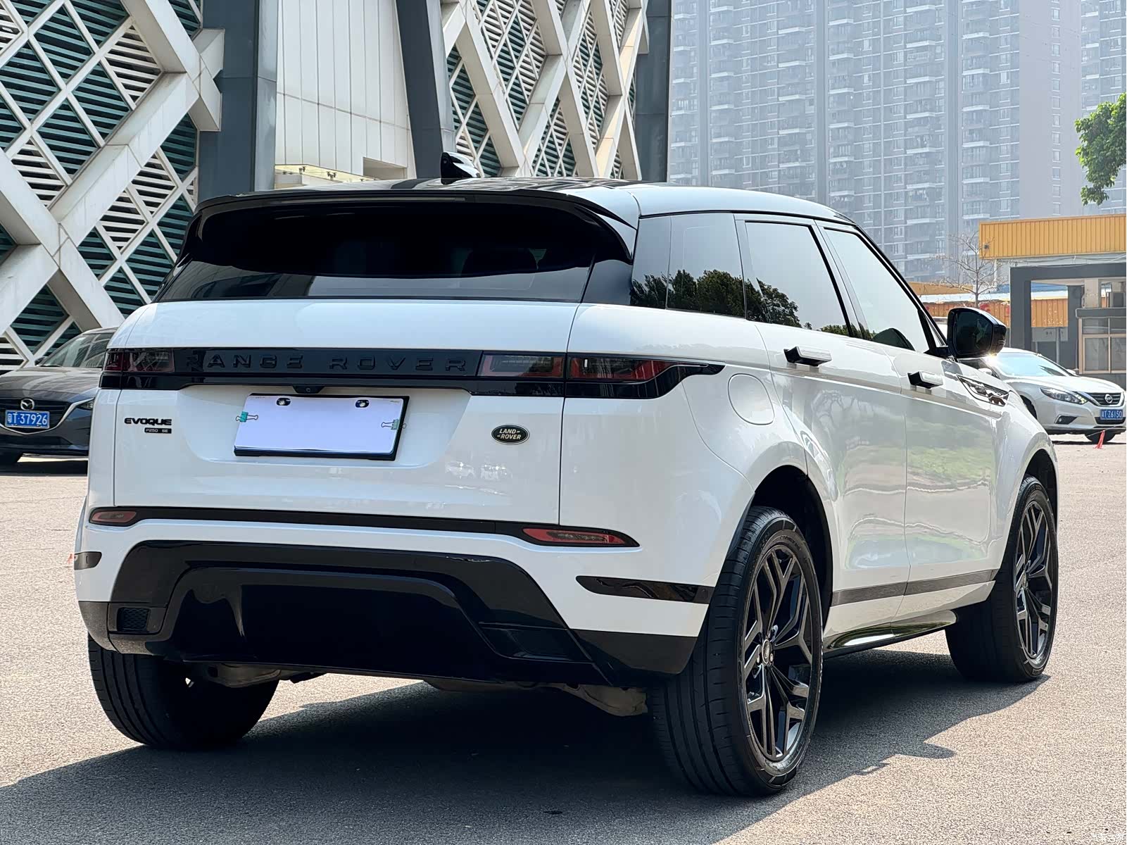 Land Rover Range Rover, 2020 10