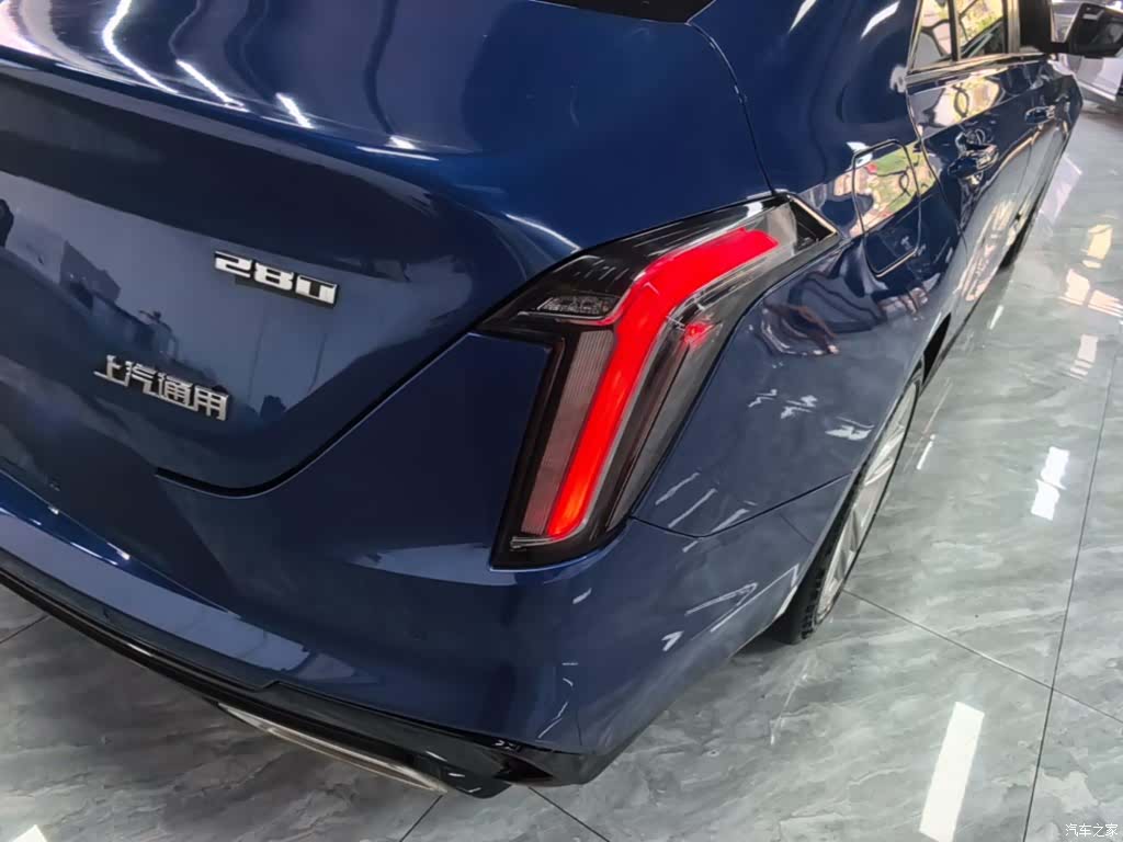 Cadillac CT4, 2021 8