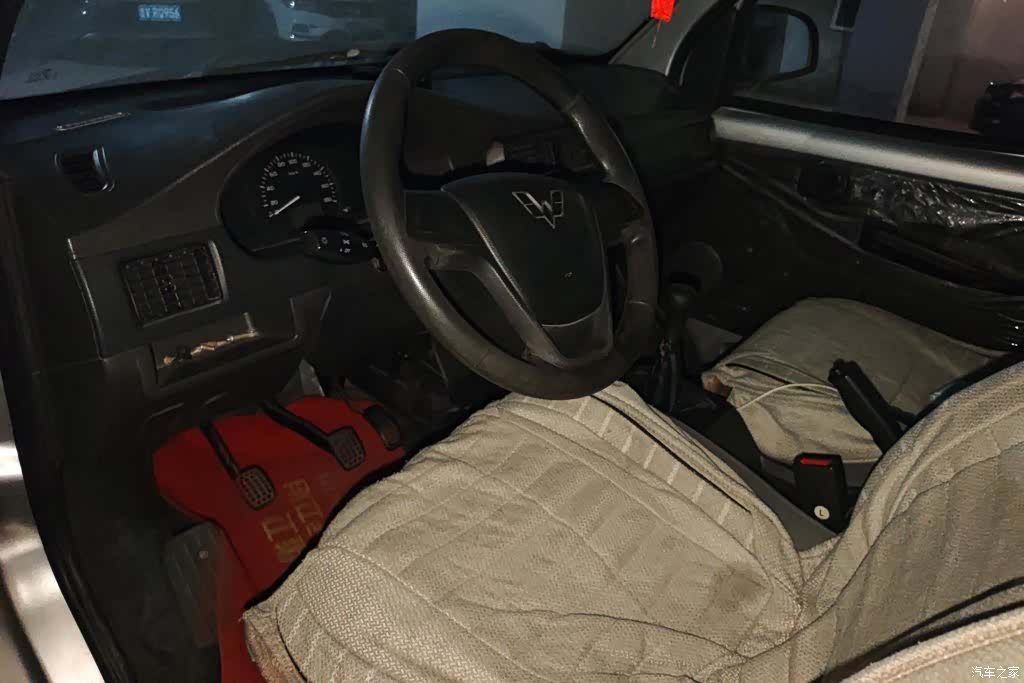 Wuling 1.2LLJY, 2015 12