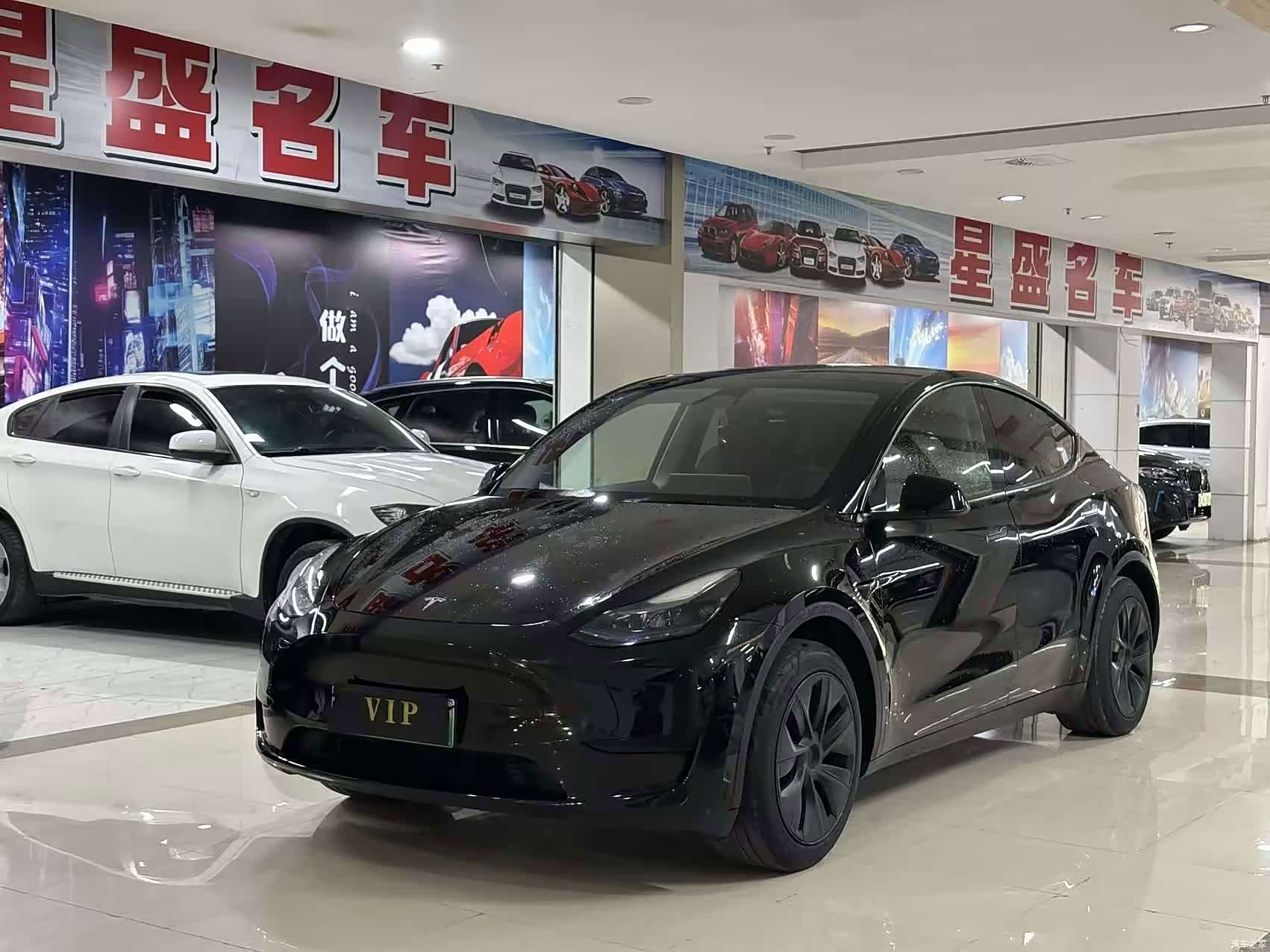 Tesla Model Y, 2024 10