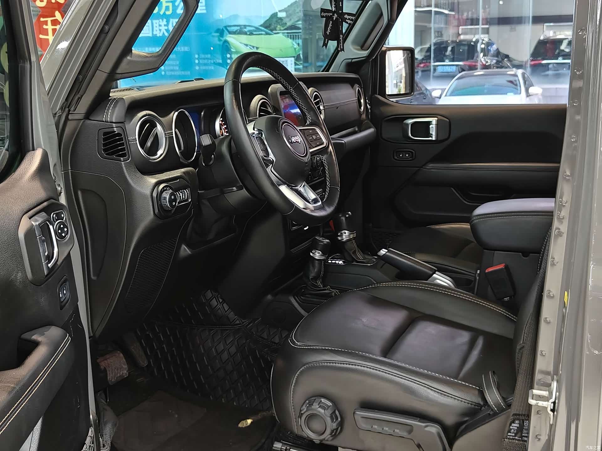 Jeep Wrangler, 2021 7