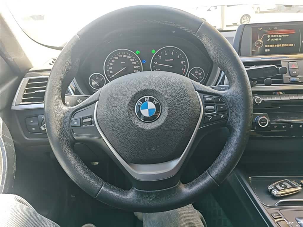 BMW 3 Series, 2017 11