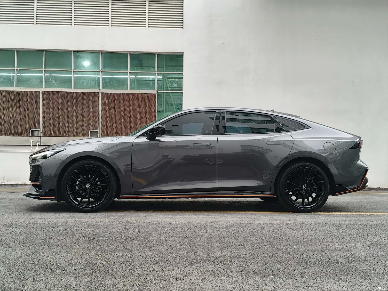 Changan UNI-V, 2022 8
