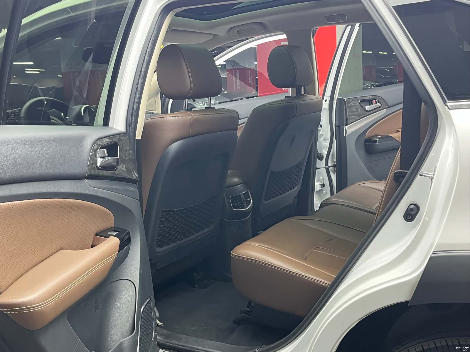 BYD Tang, 2016 11