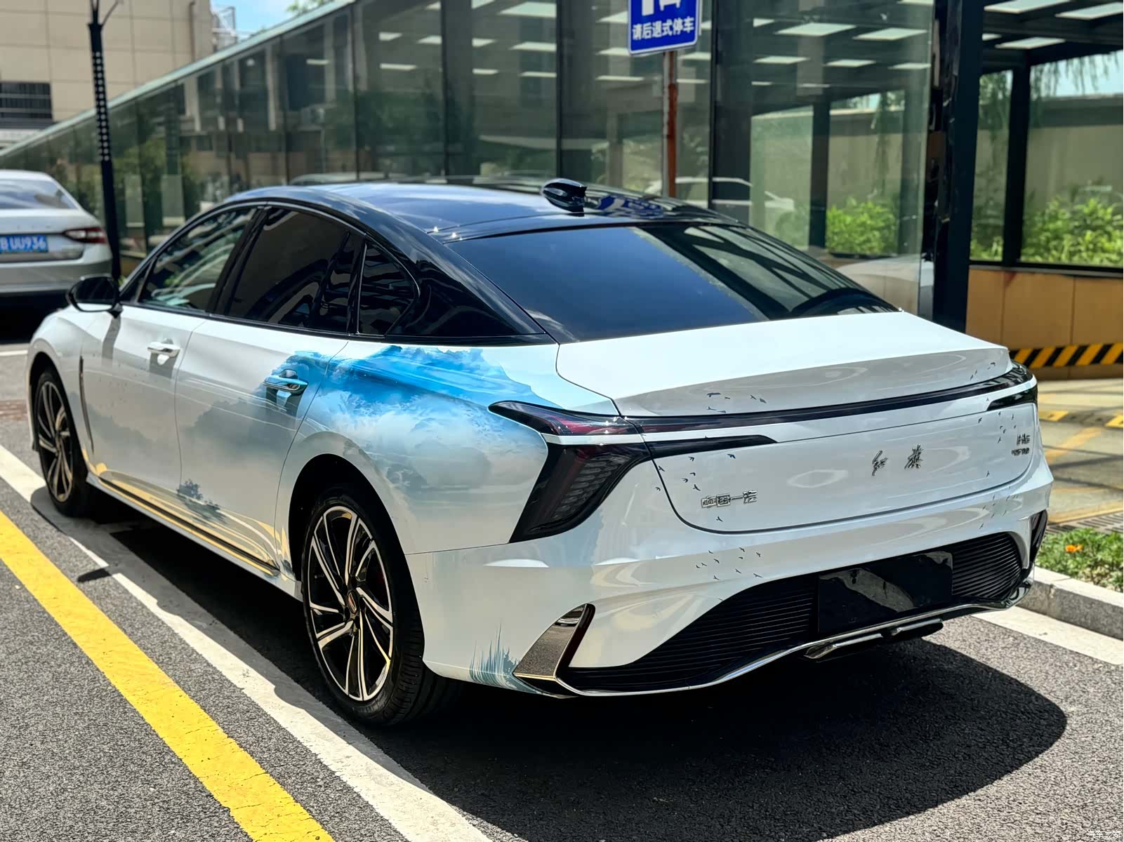 Hongqi H6, 2025 13