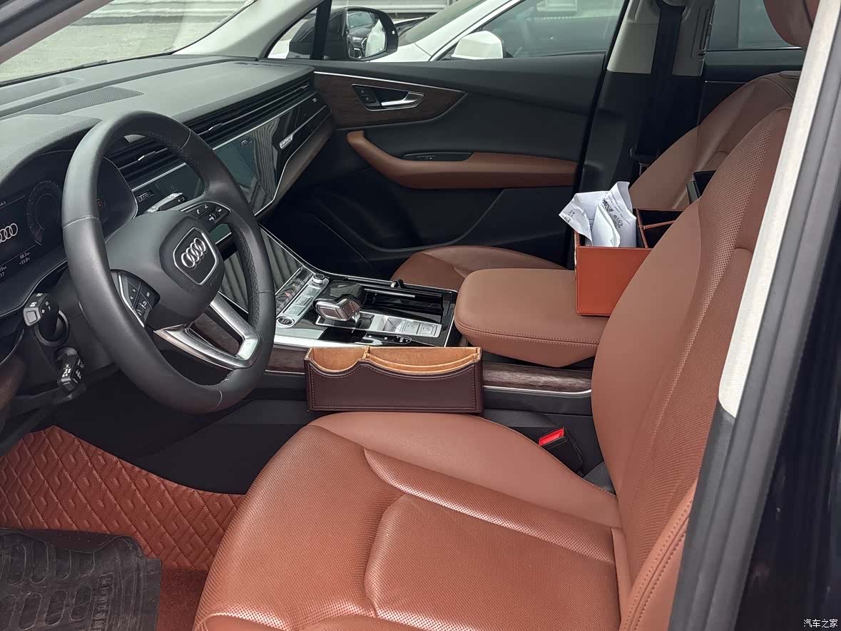Audi Q7, 2021 9