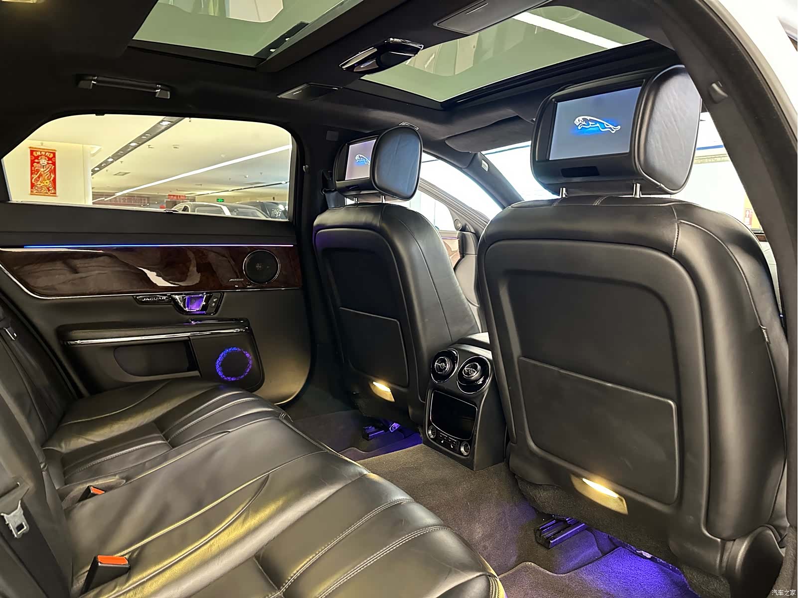 Jaguar XJ, 2016 16