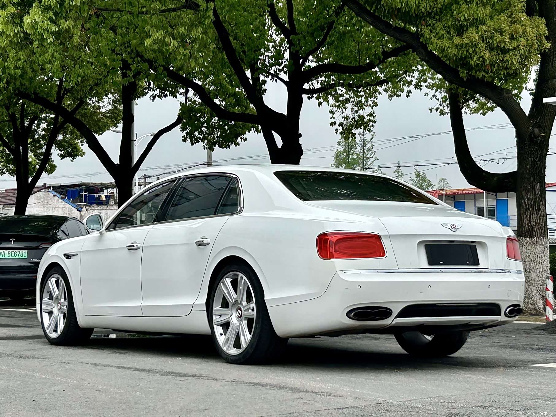 Bentley Flying Spur, 2014 7