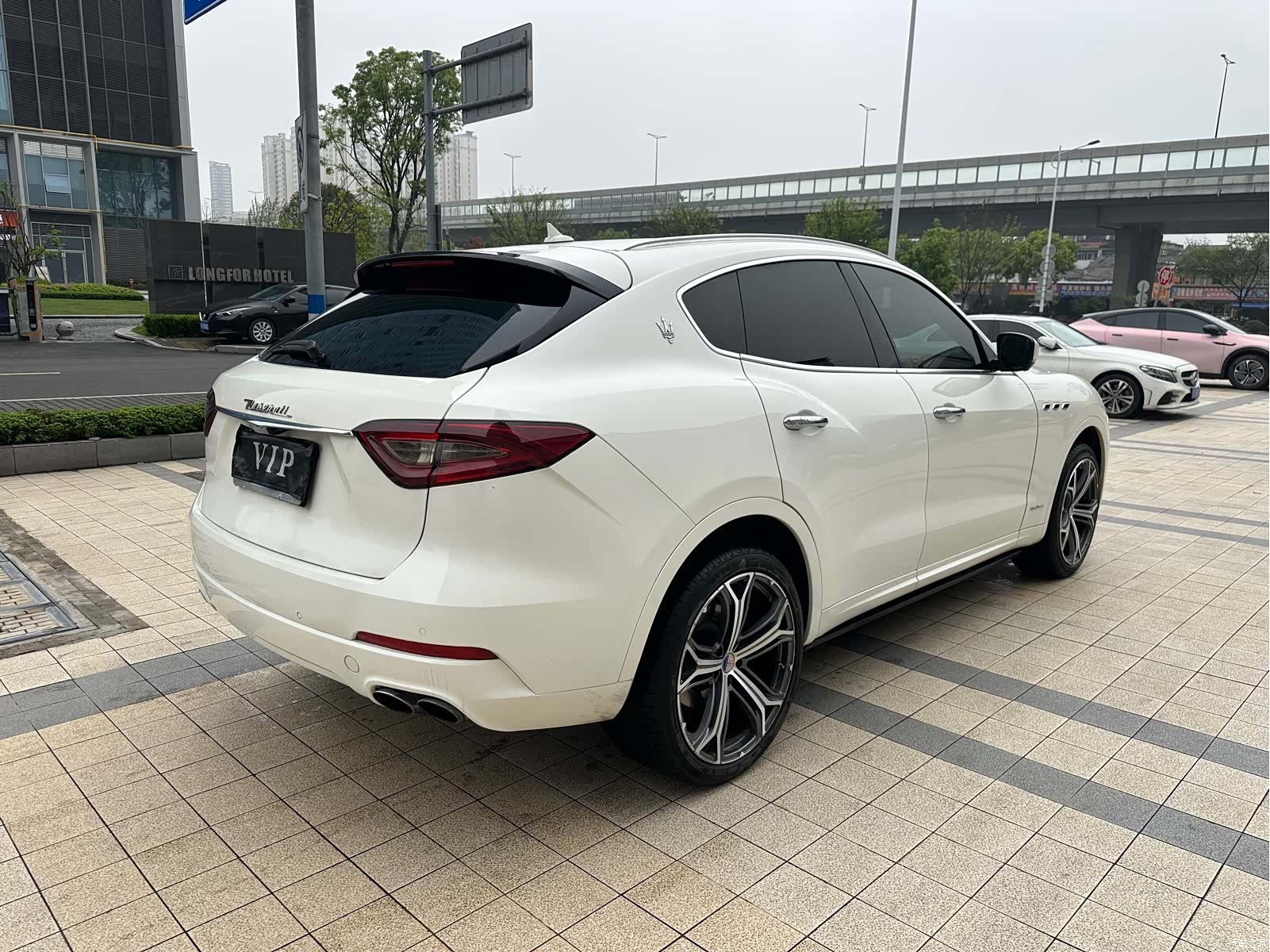Maserati Levante, 2018 13