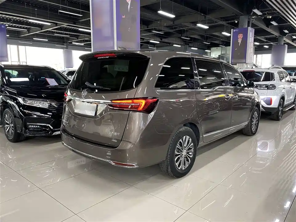 Buick GL8