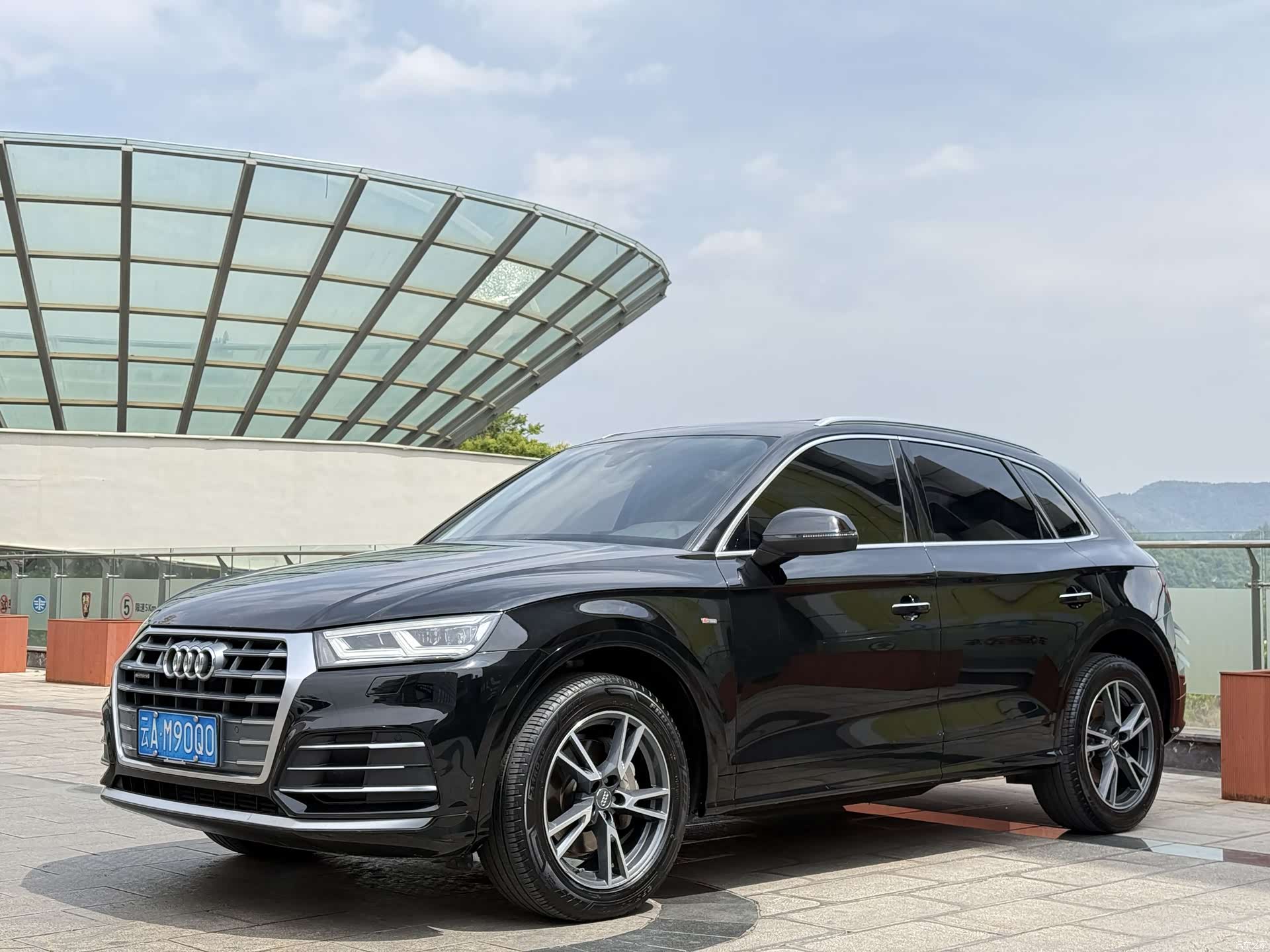 Audi Q5L, 2021 1