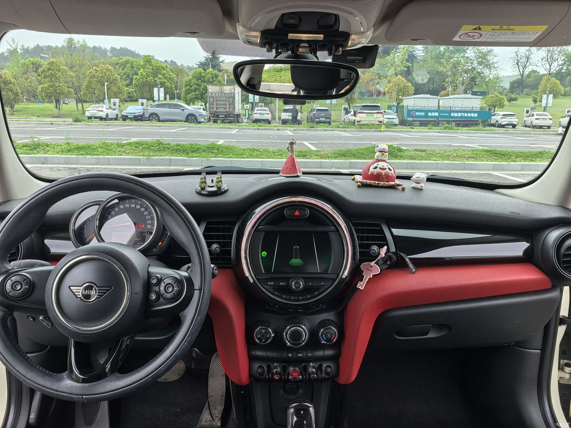 Mini ONE, 2019 11
